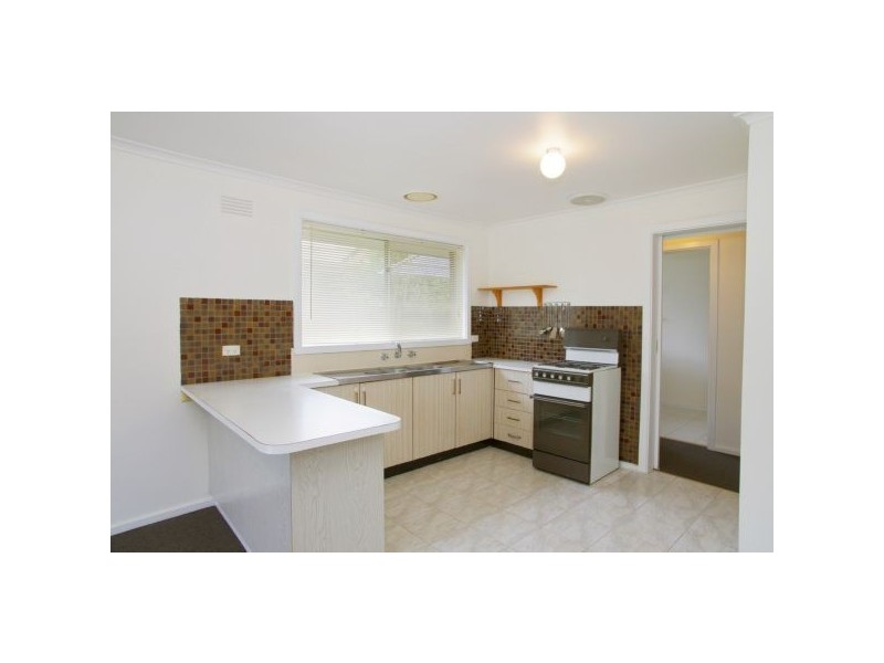 35 Nicholson Crescent, Bell Park VIC 3215