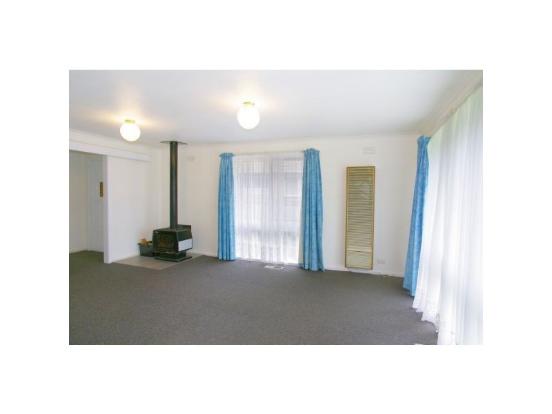 35 Nicholson Crescent, Bell Park VIC 3215