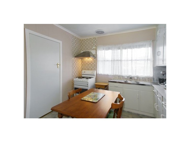 9 Granault Parade, Corio VIC 3214