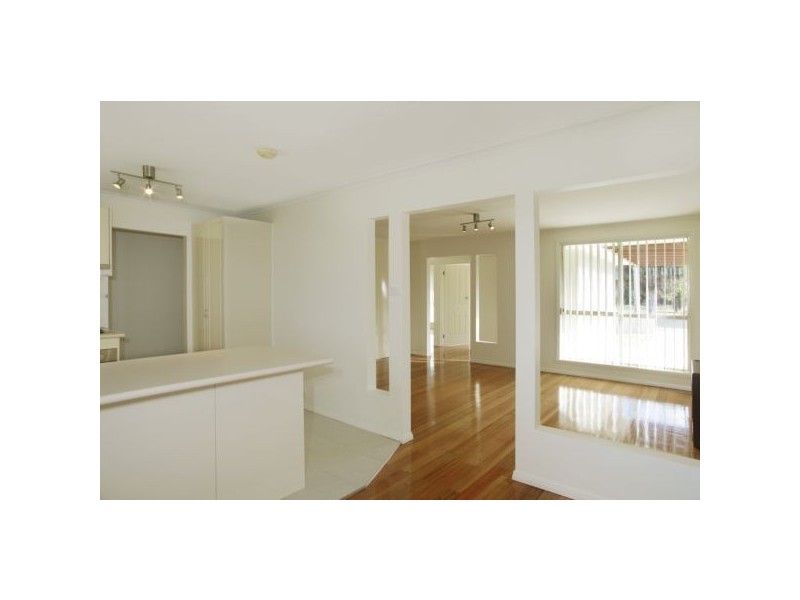 24 Korumburra Close, Norlane VIC 3214