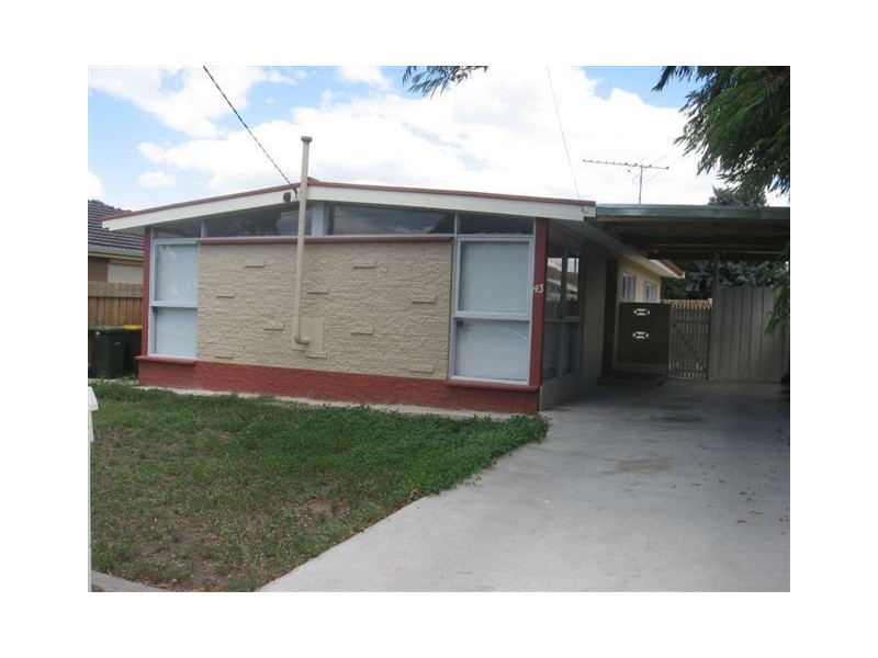 43 Wolseley Grove, Bell Post Hill VIC 3215