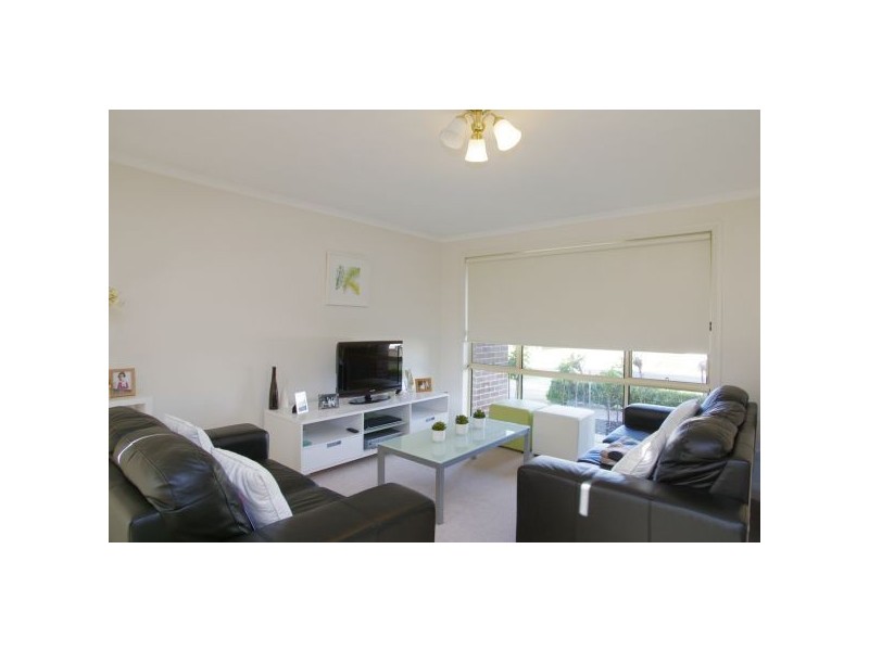 39 Meadenhall Drive, St Albans Park VIC 3219