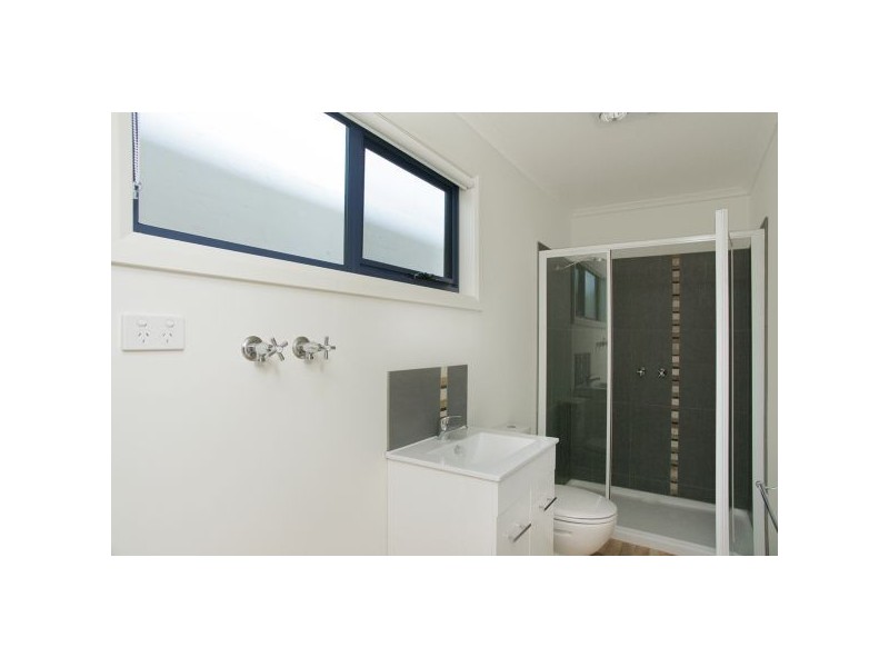 285 Melbourne Road, North Geelong VIC 3215