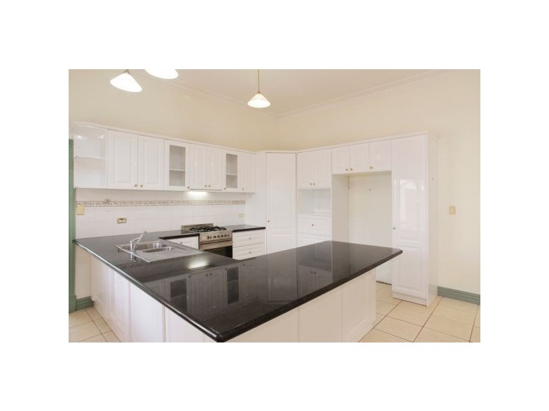 2 Walker Street, Rippleside VIC 3215