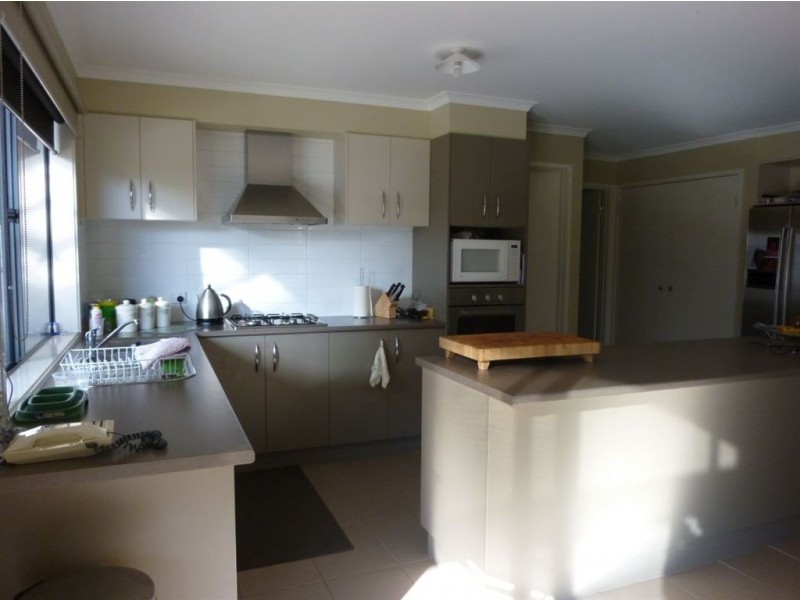 3 Hibbertia Court, Corio VIC 3214