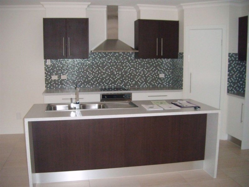 1 Nanworen Crescent, Bell Park VIC 3215