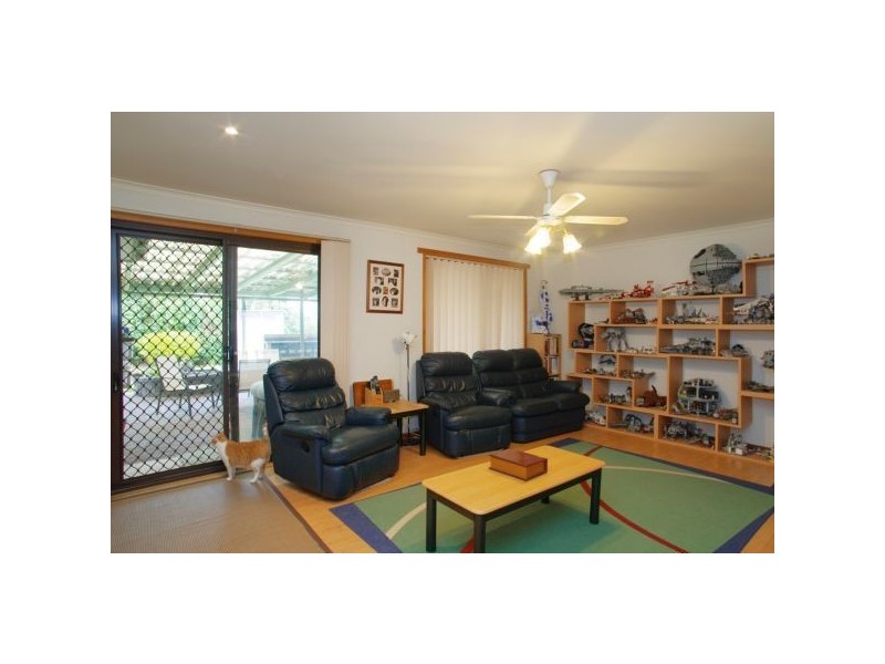 11 Wolsey Court, Corio VIC 3214