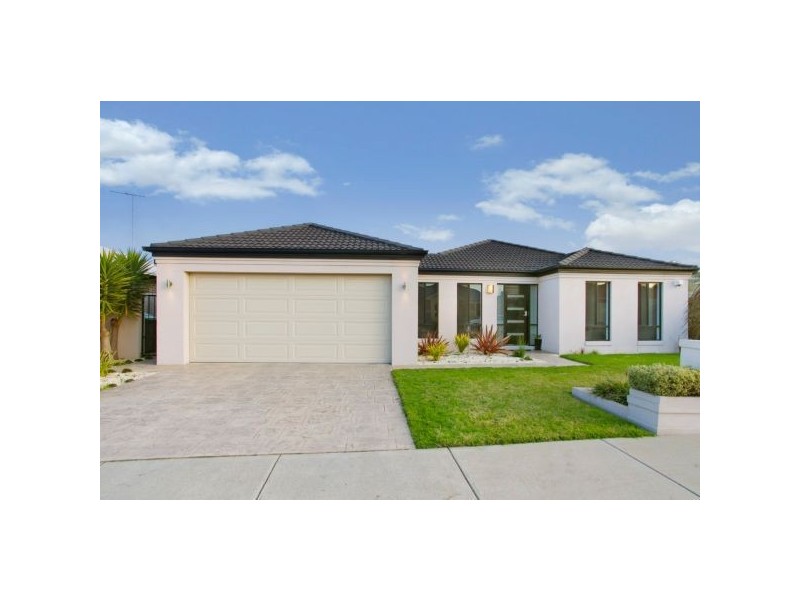 9 Viola Close, Bell Park VIC 3215