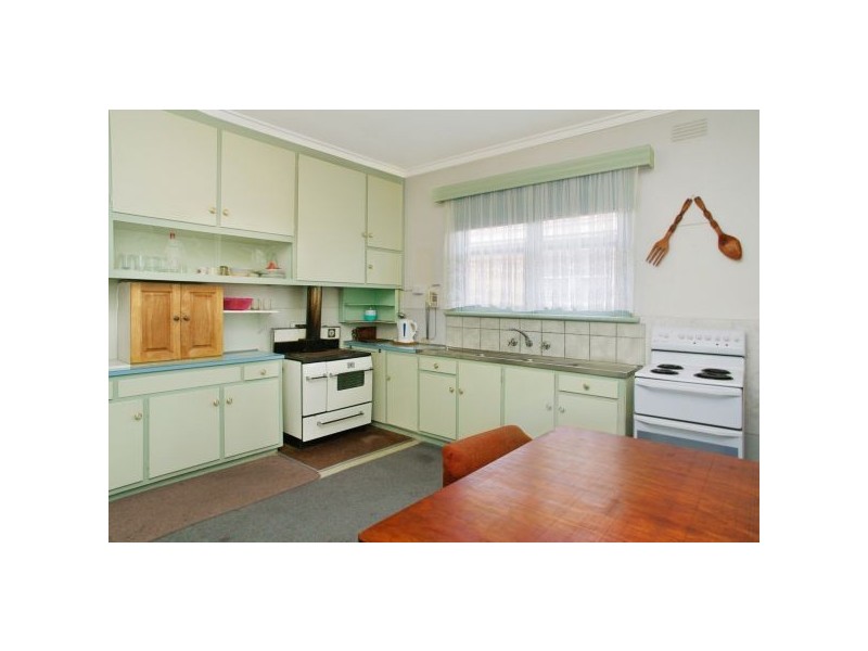 32 Banfield Street, Bell Park VIC 3215