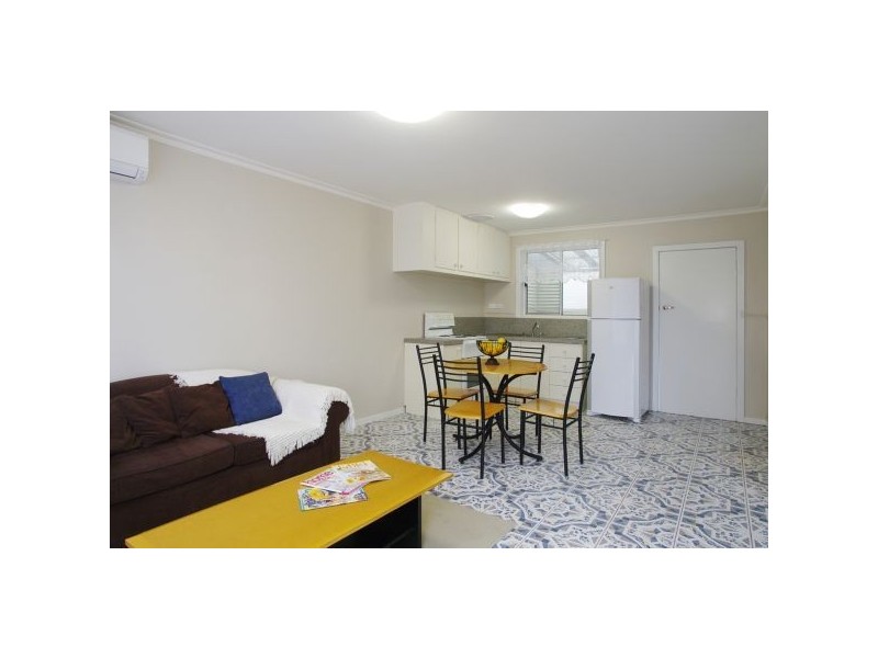 2/31 Libau Avenue, Bell Park VIC 3215