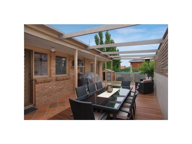 10 Wilks Street, Hamlyn Heights VIC 3215