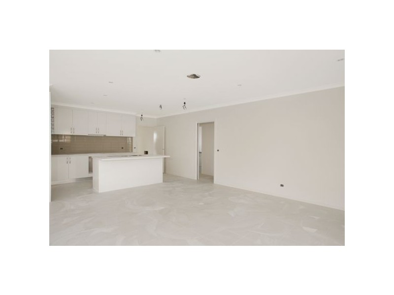 1, 2 & 3/77 McClelland Street, Bell Park VIC 3215