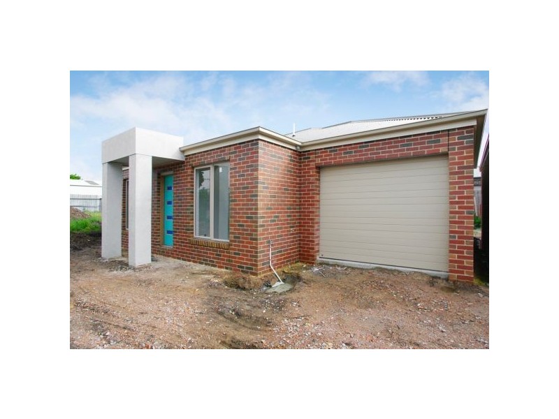 1, 2 & 3/77 McClelland Street, Bell Park VIC 3215