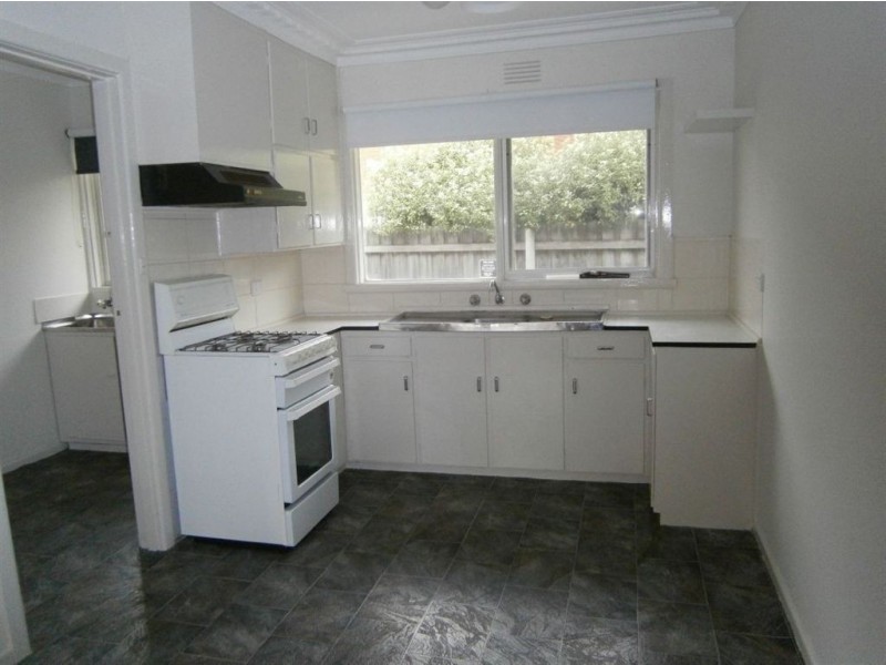 3/35-37 Fraser Street, Herne Hill VIC 3218