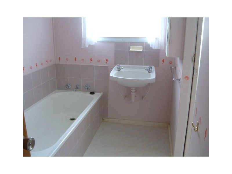 14 Halliwell Court, Corio VIC 3214