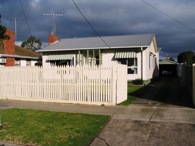 11 Finch Street, Norlane VIC 3214
