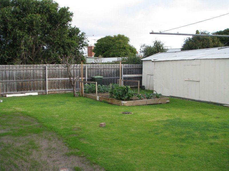11 Finch Street, Norlane VIC 3214