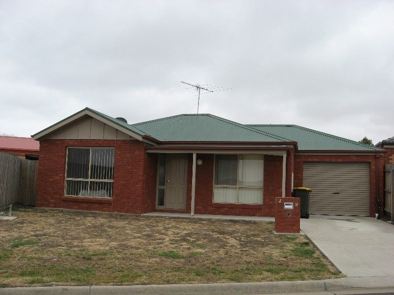 2/8 David Court, Bell Park VIC 3215