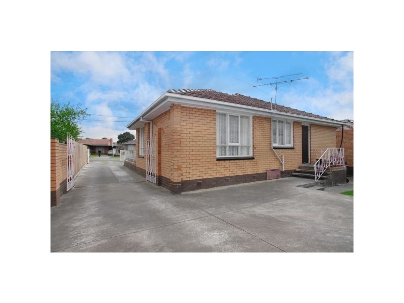 204 Thompson Road, North Geelong VIC 3215