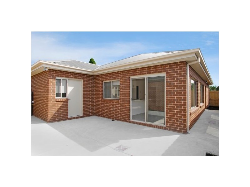 2/62 Olympic Avenue, Norlane VIC 3214