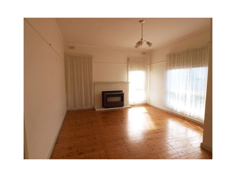 5 Yooringa Avenue, Norlane VIC 3214