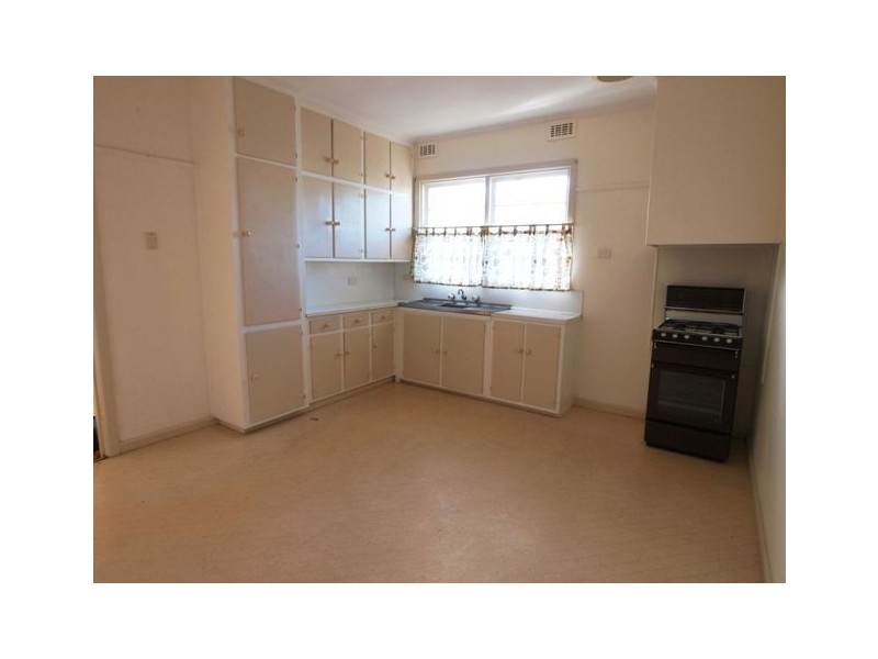 5 Yooringa Avenue, Norlane VIC 3214