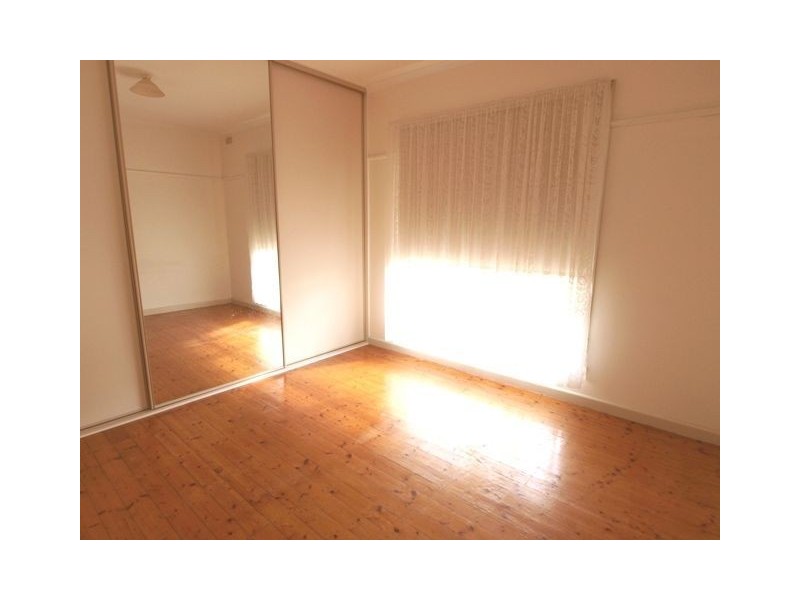 5 Yooringa Avenue, Norlane VIC 3214