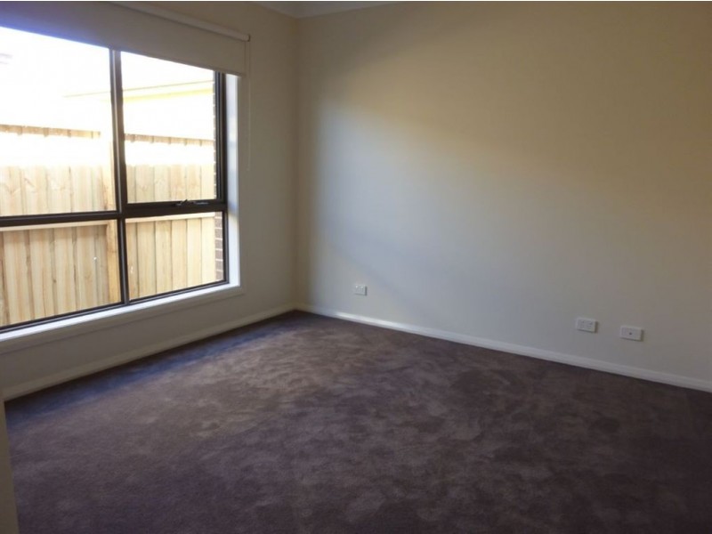 1/37 Banfield Street, Bell Park VIC 3215