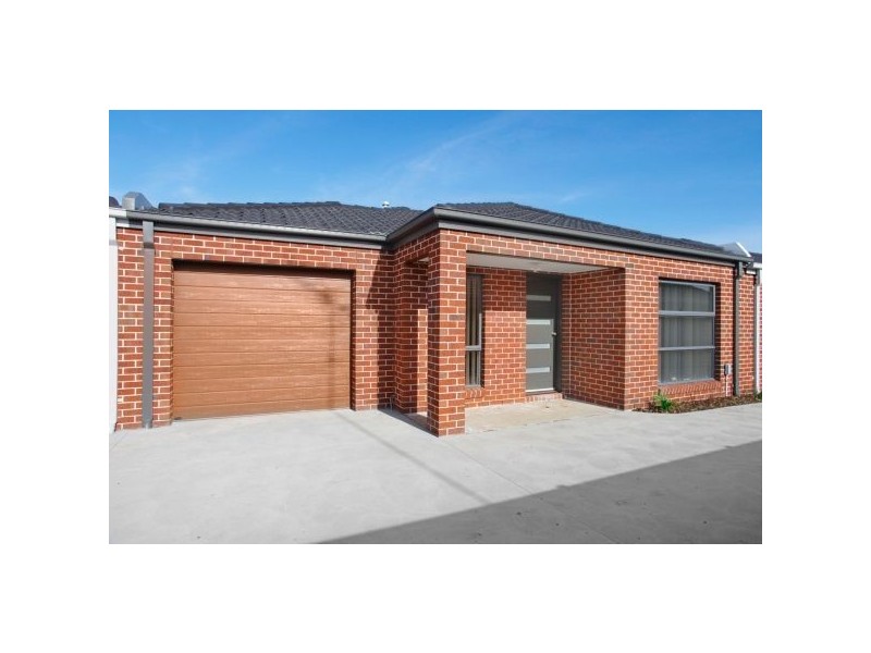 3/10 Raymond George Place, Lara VIC 3212