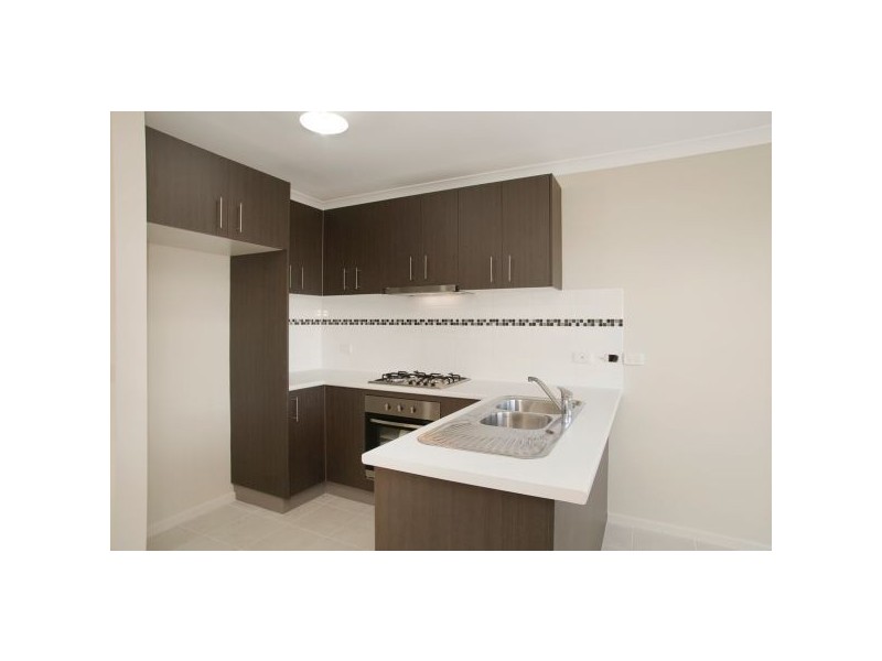 3/10 Raymond George Place, Lara VIC 3212