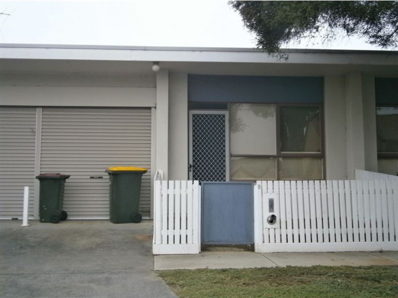 9 Coxon Parade, North Geelong VIC 3215