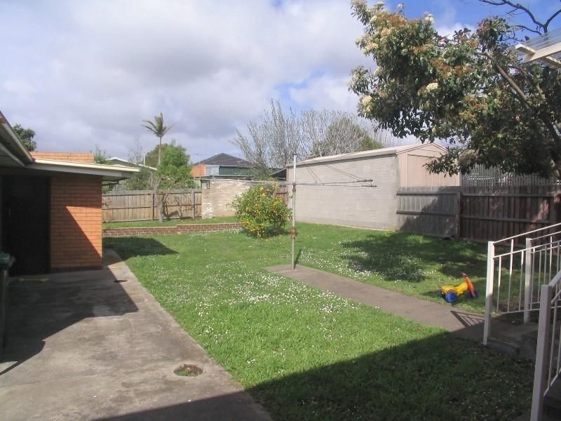 25 Ruhamah Avenue, Bell Post Hill VIC 3215