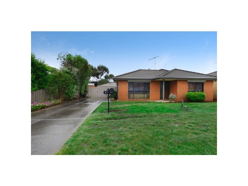 6 Karlovac Court, Bell Park VIC 3215