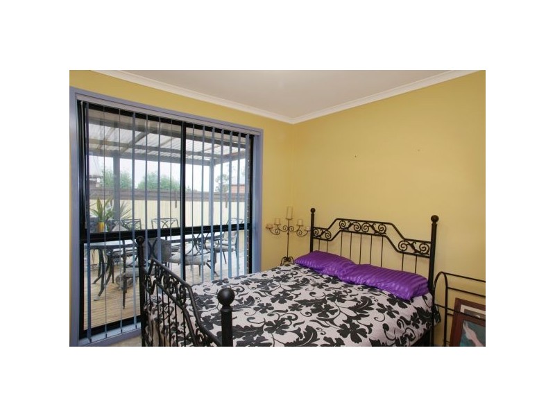 6 Karlovac Court, Bell Park VIC 3215