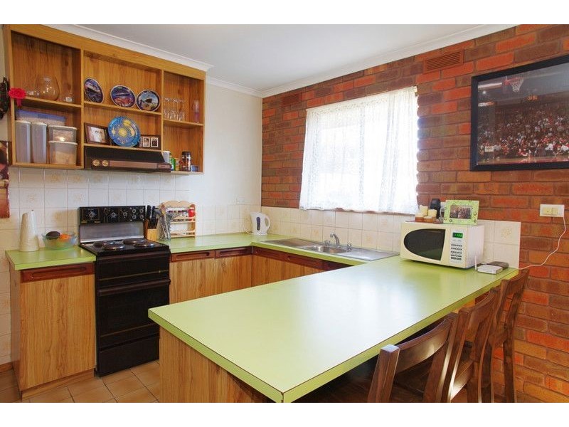 1,2,3,4,5/10-12 Chatham Close, Bell Post Hill VIC 3215