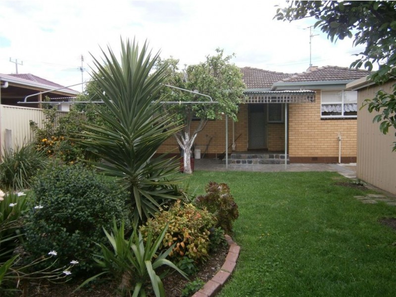 12 Allowah Court, Norlane VIC 3214