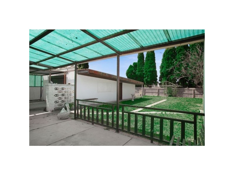 54 Waitara Grove, Norlane VIC 3214