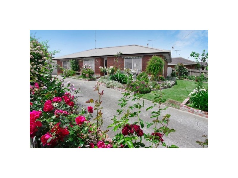 61 Govett Crescent, St Albans Park VIC 3219