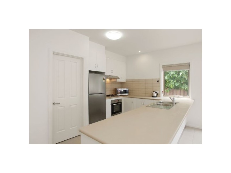 2/44 Hughes Street, Bell Park VIC 3215