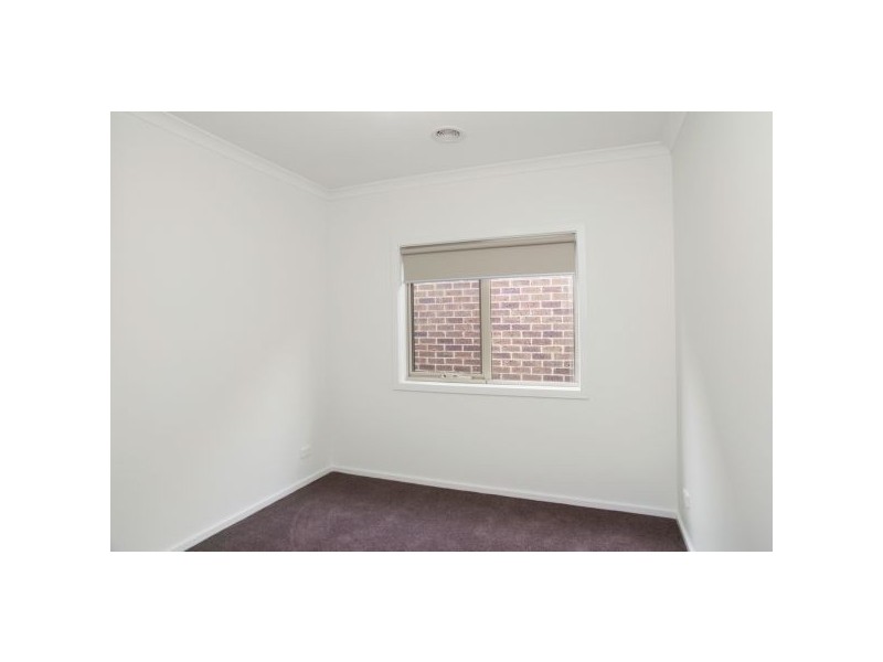 2/44 Hughes Street, Bell Park VIC 3215