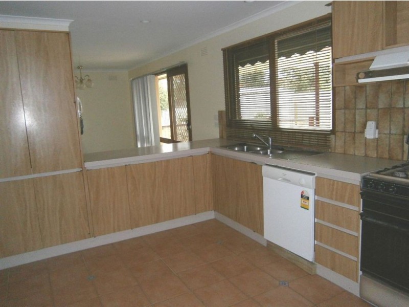 10 Yala Court, Bell Park VIC 3215