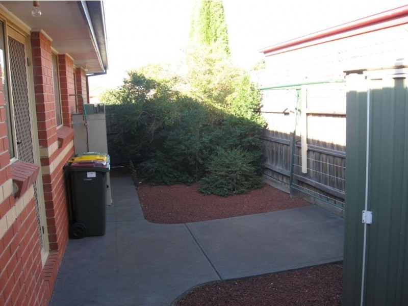 1/343 Anakie Road, Lovely Banks VIC 3221