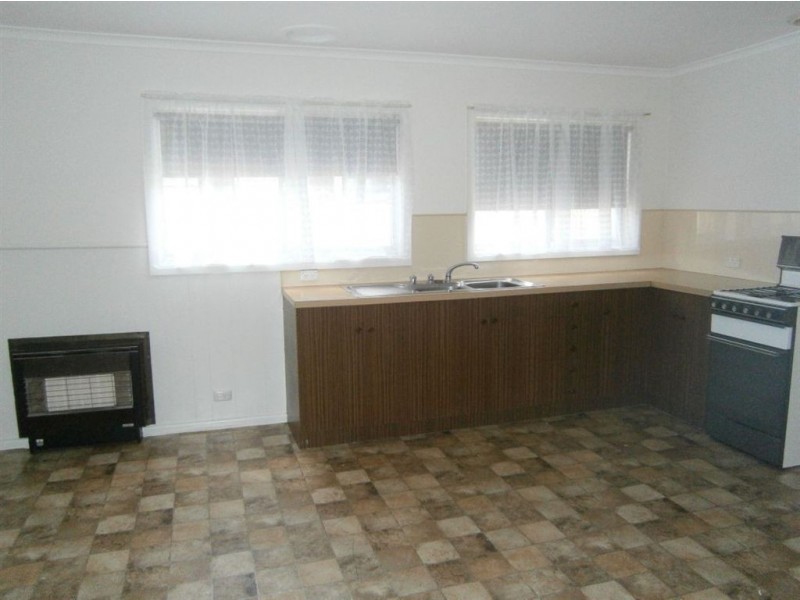 2/35 Thorburn Street, Bell Park VIC 3215