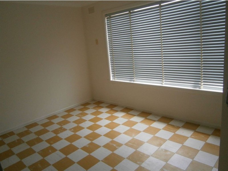 2/35 Thorburn Street, Bell Park VIC 3215