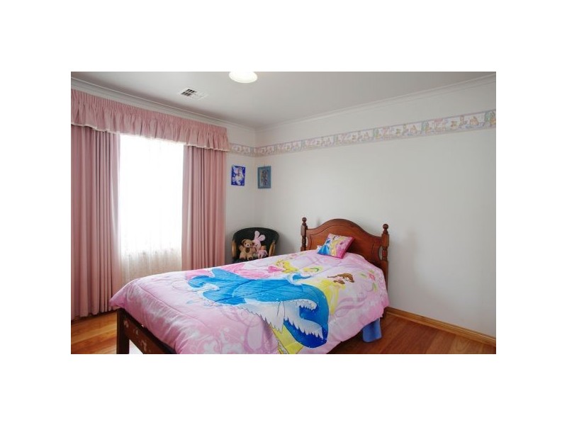 3 Cowan Court, Lovely Banks VIC 3221