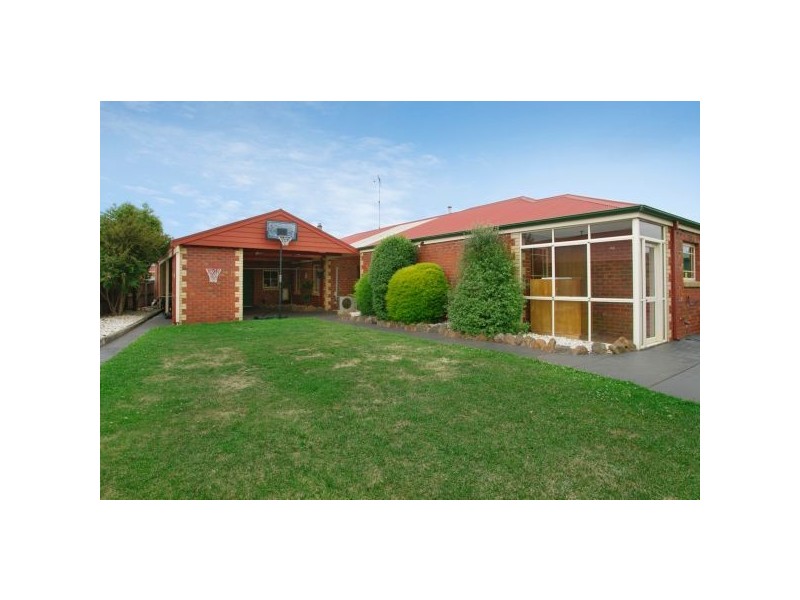 3 Cowan Court, Lovely Banks VIC 3221