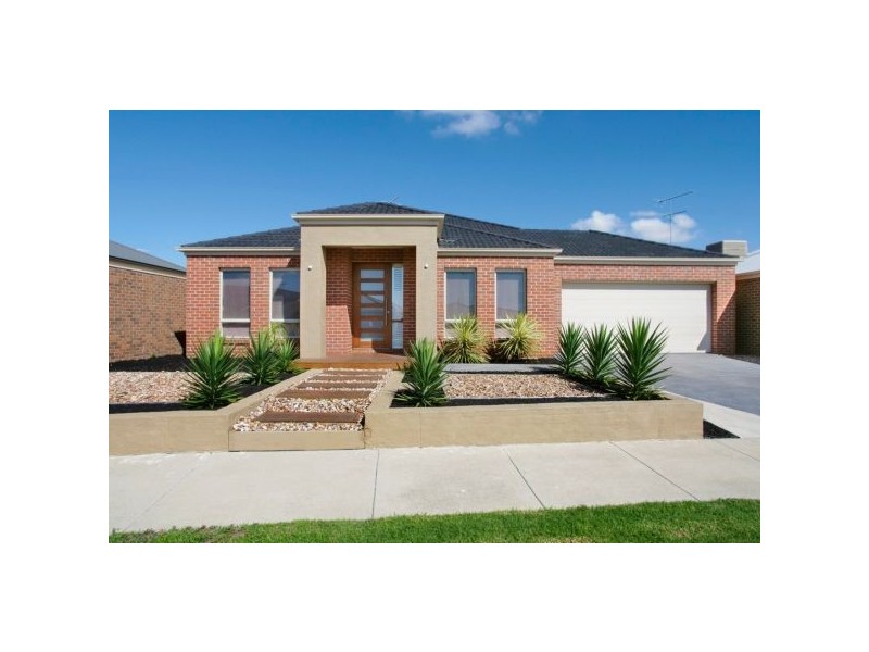 4 Ralph Court, Bell Park VIC 3215