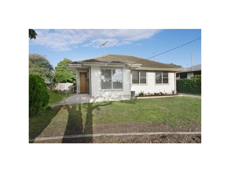 45 Swallow Crescent, Norlane VIC 3214