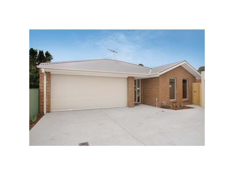 2/15 Banfield Street, Bell Park VIC 3215