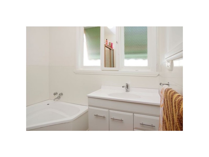 67 Kinlock Street, Bell Post Hill VIC 3215